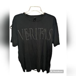 XL Men's Veritas T-shirt